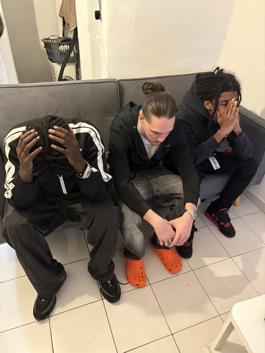 MaKavinho's tweet image. Ptit mois tranquille