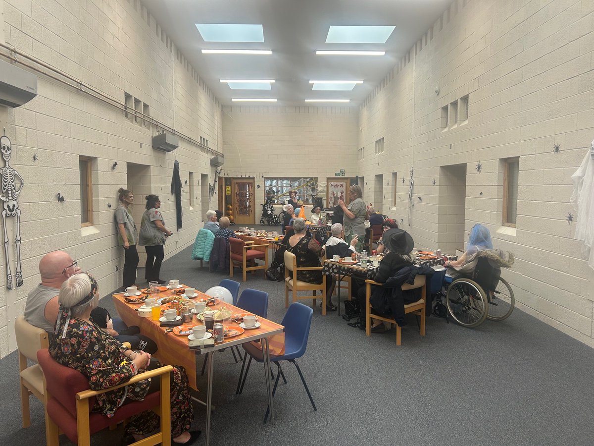 🎃👻 Happy Halloween! 🕸️🧙‍♀️

We had some spooktacular celebrations at Retirement Living this week! 🧛‍♂️🕷️

A big thank you to our amazing Retirement Living Assistant, Michelle, for organising lots of frightful fun! 🧡🦇🍬