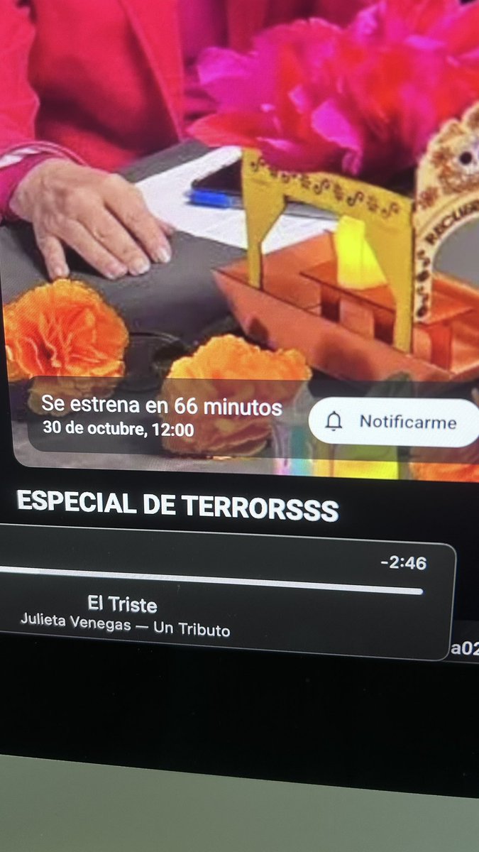 Legario's tweet photo. Aquí me tienen esperando a que salga el video, en Apple ya está, pero prefiero verlos en video @Farandula021! https://t.co/QEYmXqPCms