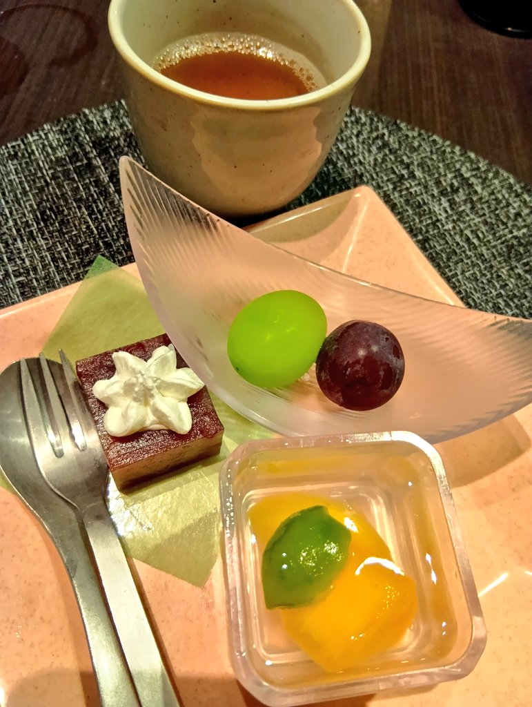 桃色ぴんく on X