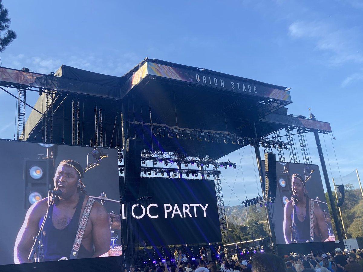 NoChingez tweet media