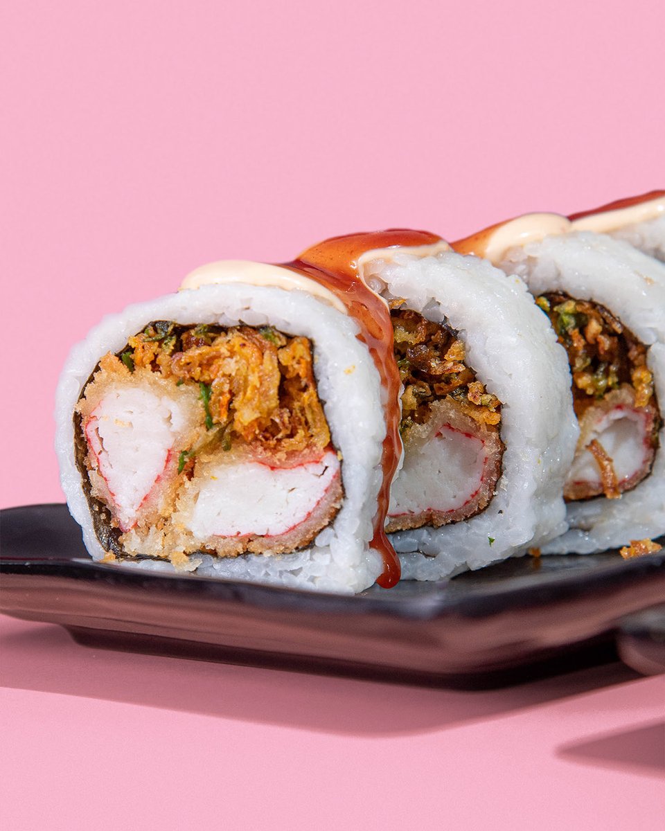 Como resistirse a estas delicias #juegavivoroll #apankadoroll #coolcrabroll el mejor sushi de Panamá está aquí #sushiexpresspty #sushilovers❤️ 🍣🥢
sushiexpresspanama.com con DELIVERY GRATIS y también opción de PICK UP  en tu sucursal preferida. 🔈😉

 #haveasushiday