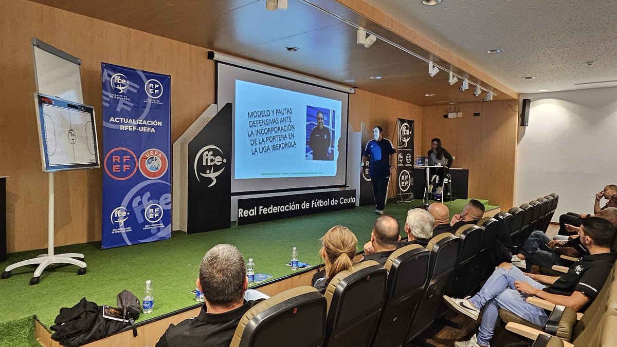 Segunda ponencia
Gonzalo Iglesias 'Morenín'
Jornada de Revaluación Fútbol Sala - <a href="/AcademiaRFEF/">Academia RFEF</a>
<a href="/FedFutbolCeuta/">RFFCE</a>
<a href="/EntrenadorRFEF/">Comité de Entrenadores RFEF</a>