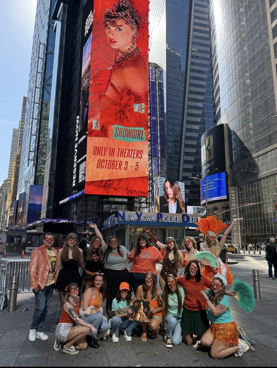 jordyn’s sky is opalite✨❤️‍🔥 tweet media