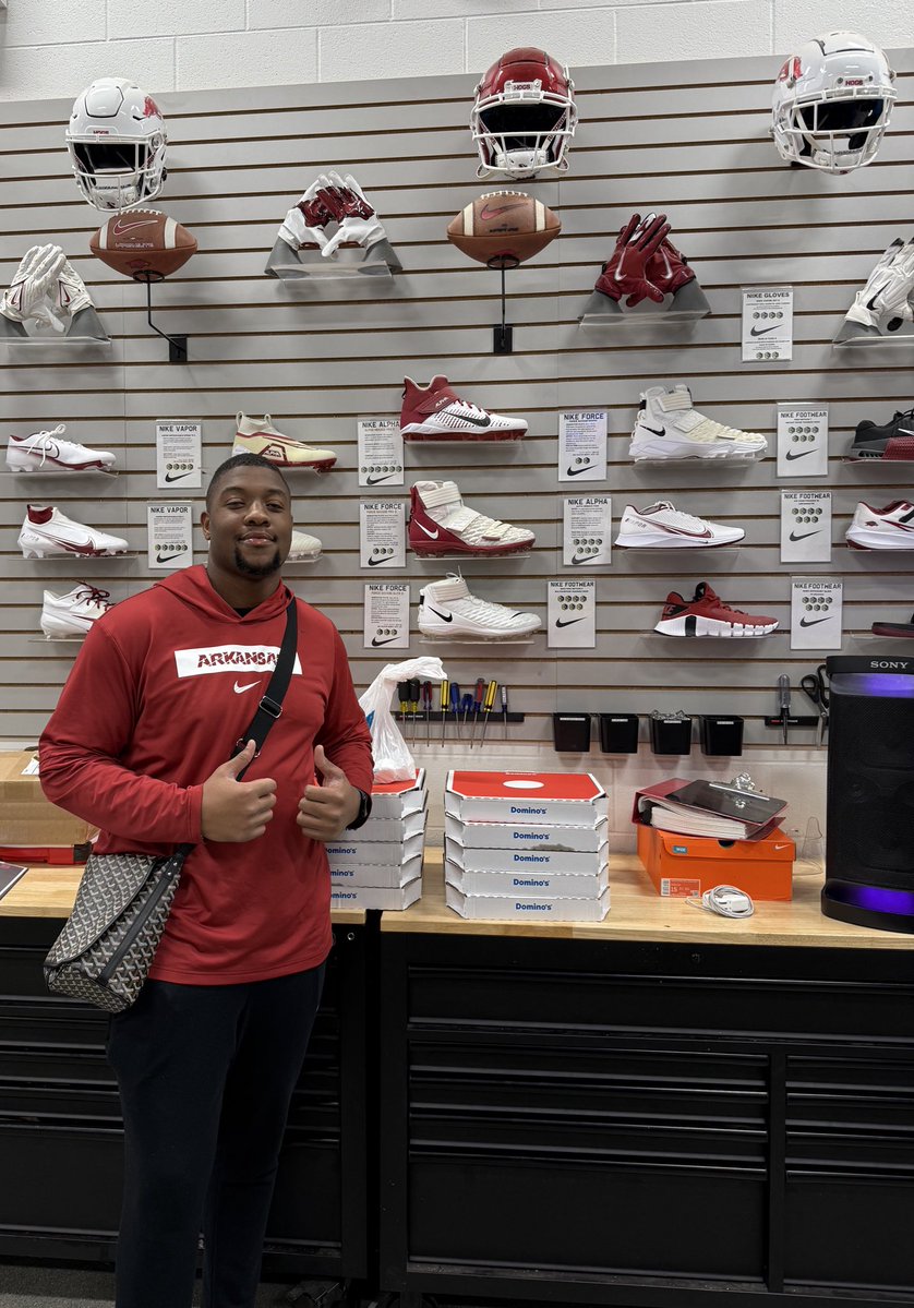 RazorbackEquip's tweet image. DOOM! Coming through to feed the crew!