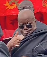 "Iron sharpens iron"
Dade3 bi twa dade3 mu

Take note