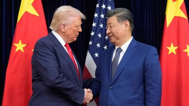 claudiodamico72's tweet image. Hanno eliminato la via della seta di #GiuseppeConte ?

Che volpi! 😂