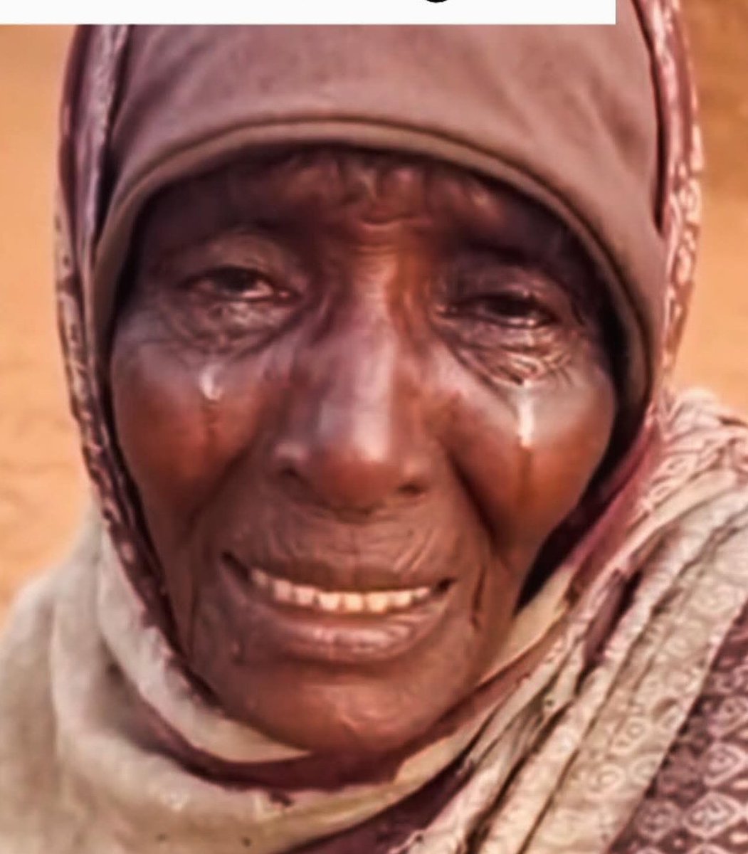 Gözlerdeki acıyı görmeyenler yürekteki yarayı ne bilsin...

Gazze                         💔                     Sudan