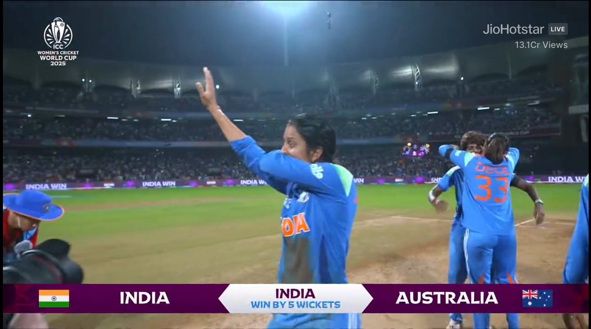 choudhari_pv's tweet image. 🇮🇳 INDIA INTO THE WORLD CUP FINAL! 🔥
Brilliant win against Australia - one step from glory! 🏆💪

#INDWvsAUSW #WomensWorldCup2025 #JemimahRodriges
