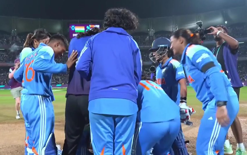 India qualified for the finals of World Cup 2025 💙
This is one of the greatest run chase ever in ICC knockout Match 👏🏻

What a Performance 🤩 One Step away from the glory 🤞🏻
#ICCWomensWorldCup #INDWvsAUSW