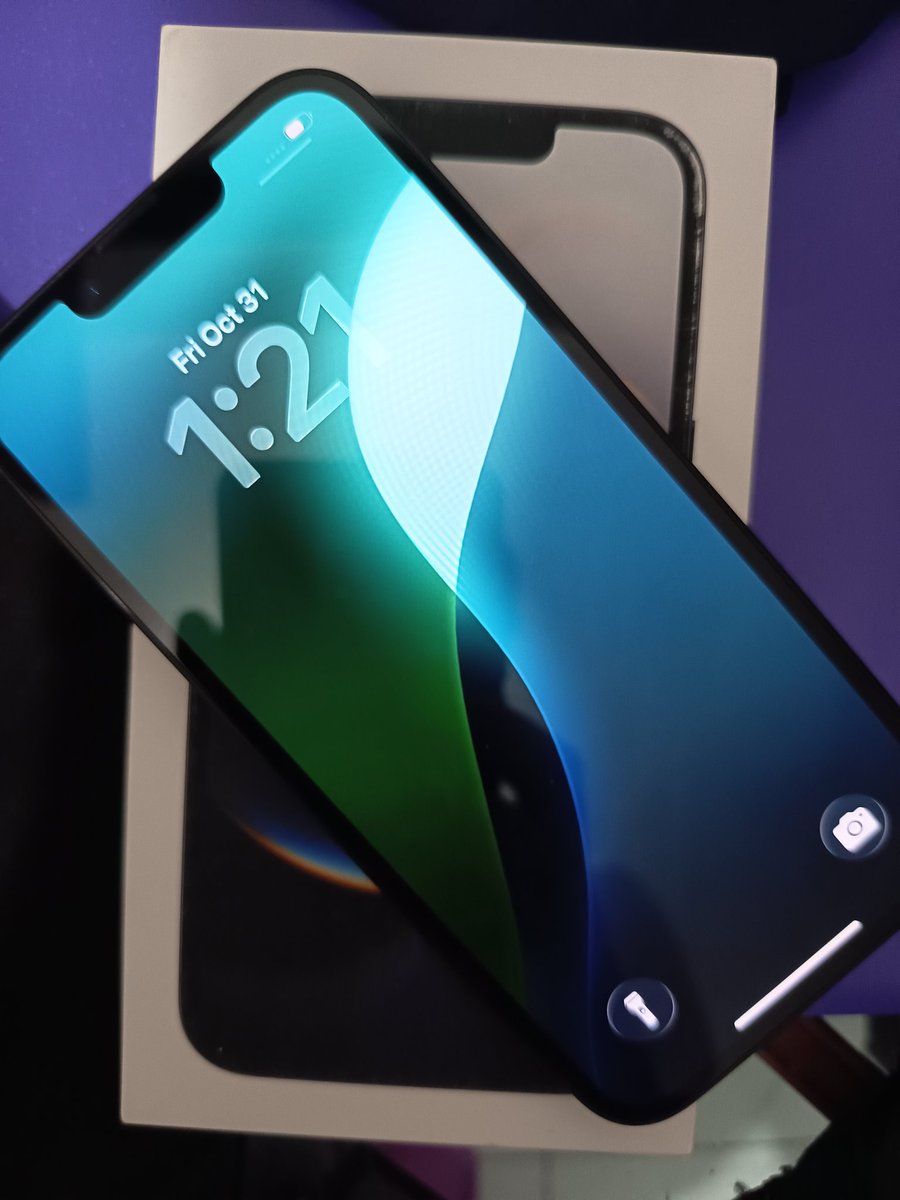 Paul_the_coder's tweet image. Shout out to @Mr_Swiftly for being the coolest founder to providing his employees only the best. I guess that&apos;s one of the benefits of working with @SwiftlyWrkspace.
#coolBoss