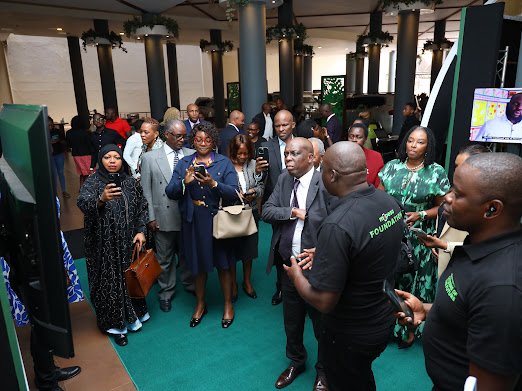 genius_empress's tweet photo. The @MPESA_FDN  through #CitizensOfTheFuture programme is transforming kenyan lives.Providing digital literacy skills to teachers, offering scholarships to students, renovation and modernization of our schools.  Nominate a deserving school https://t.co/EuDYZk5mgV
@SafaricomPLC https://t.co/XtxBb5A22w