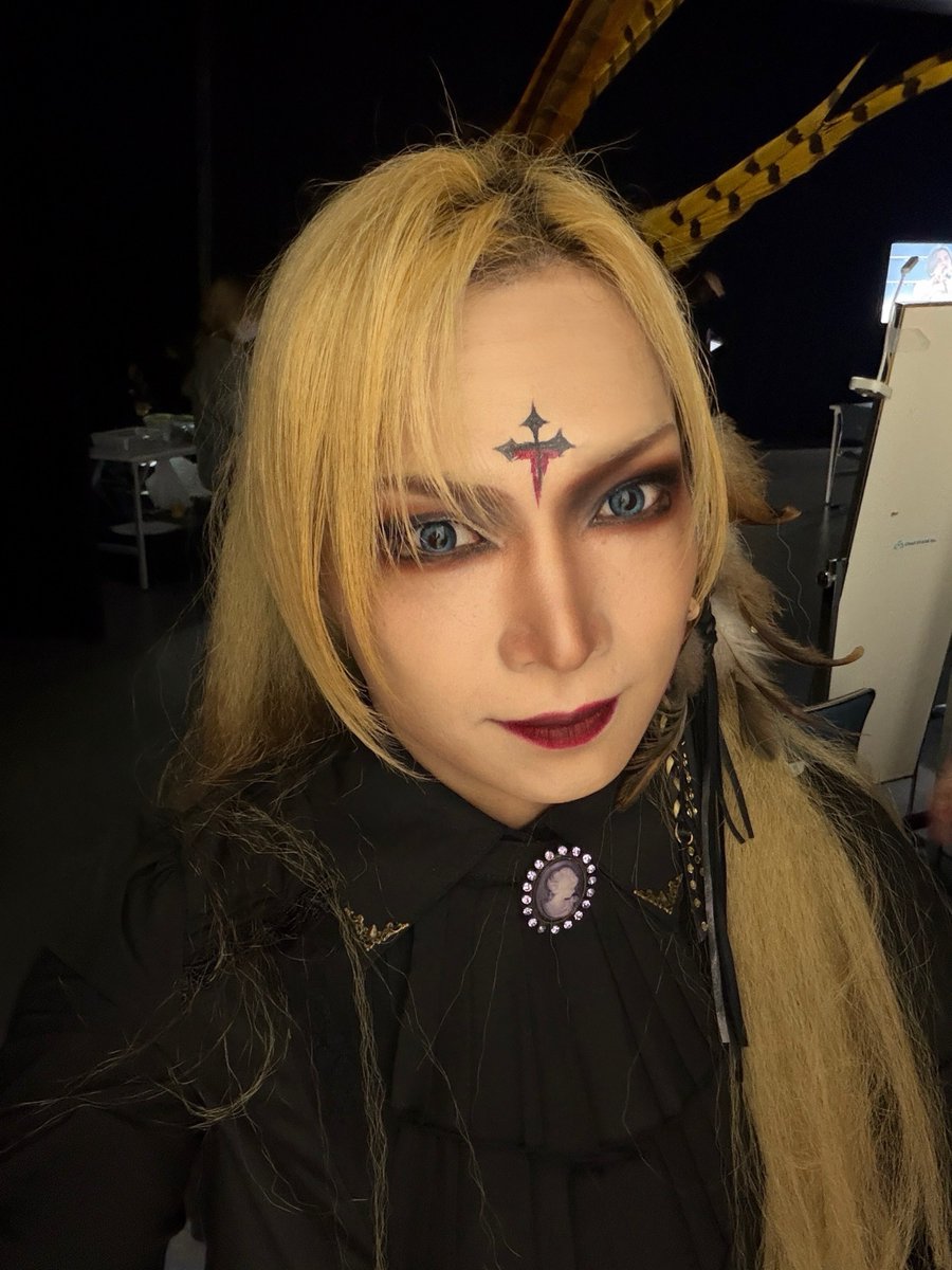 kiryuintw's tweet image. MOUSE PEACE FES.2025 2ndBite DAY2 ありがとうございました！
掲載許可を頂きましたのでツーショット載せさせていただきます😆わーい！🙌
最高のエンターテイメントの現場に関わらせていただいて幸せでした！感謝です！
すごいイベントだったぁ〜！✨
#マウピフェス