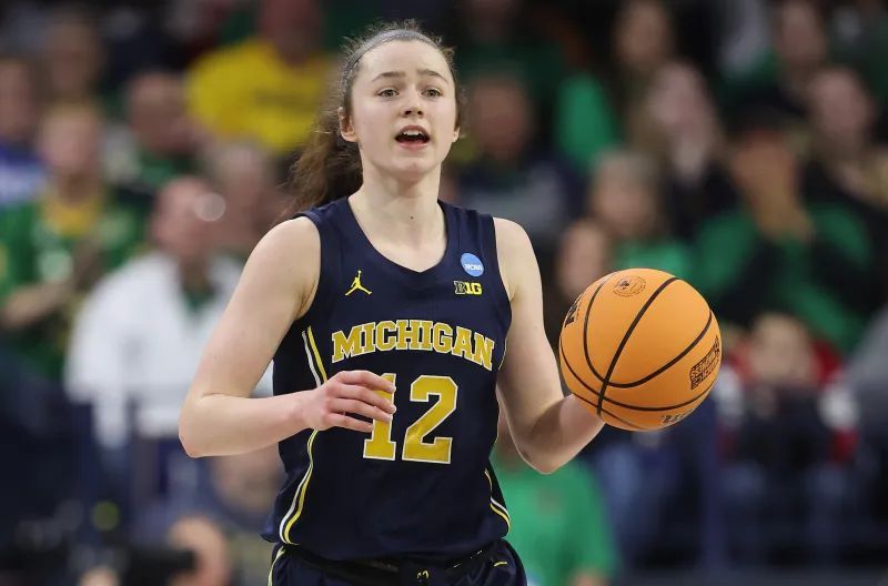 Don't be surprised when these 3 #NCAAWBB players take leaps into superstardom and become household names. 

<a href="/jfeltonnn/">president of #marginsfc</a> analyzes what's coming from Syla Swords, Mikayla Blakes and Oluchi Okananwa: 

swishappeal.com/e/66833