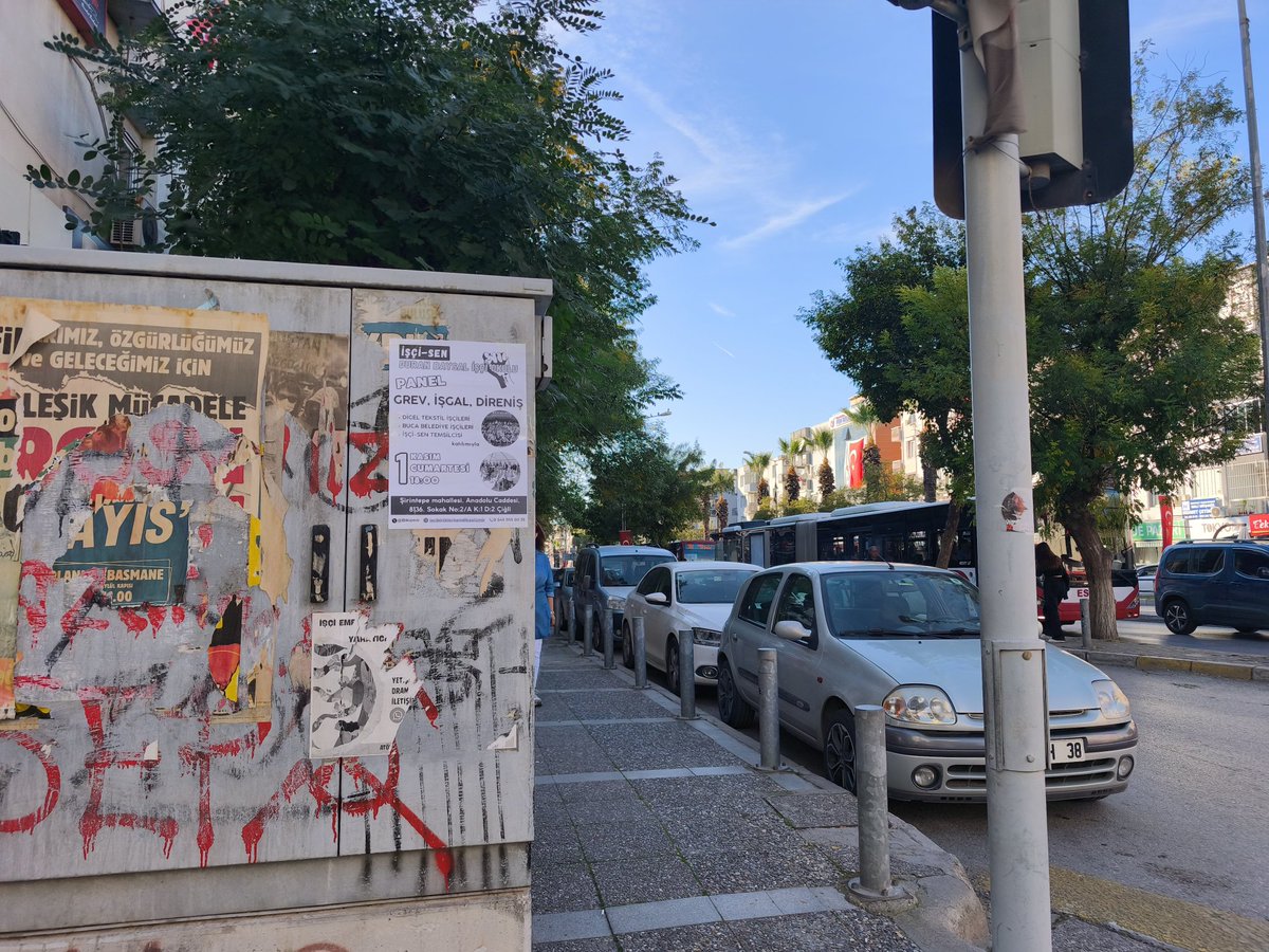 Duran Baysal İşçi Okulu etkinlikleri kapsamında bu ay “Grev, İşgal, Direniş” şiarıyla gerçekleştireceğimiz panelimiz izin Buca'da afiş çalışması yaptık.

Tüm işçileri, emekçileri düzenleyeceğimiz panele bekliyoruz.

1 Kasım Cumartesi 
Saat: 18.00
Çiğli İşçi Sen