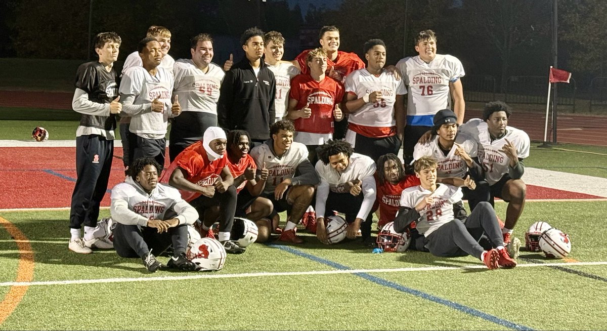 Congrats to our seniors! It’s been an amazing 4 years! #SeniorCarryOff #TTTIMD #GoCavs