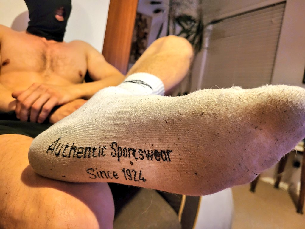 polskixxx's tweet photo. Peel off my dirty fucking sports socks with your homo teeth! Then suck on my toes. #PolishDaddy #Str8Alpha #mensfeet #malefeet #bigfeet #str8feet #stinkyfeet #toeSuck #str8Worship #suckMyToes #FootLick #FootRub https://t.co/zb5DMKvNIl