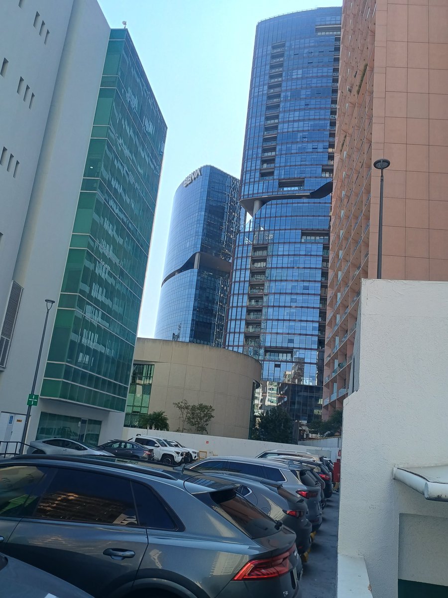 Sandra Cisne (@sycisneros) on Twitter photo Gracias #NarcoPresirvientaEspuriaClaudia por poner el IMSS a un lado de la casita de mi mamá 🤣 Gracias #NarcoPresirvientaEspuriaClaudia por poner el IMSS a un lado de la casita de mi mamá 🤣