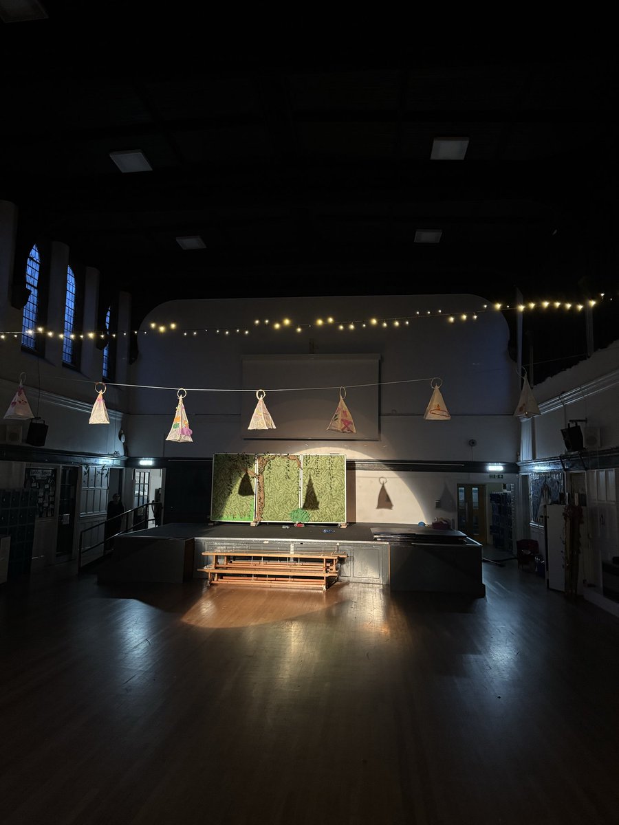 Mr Browne tweet media