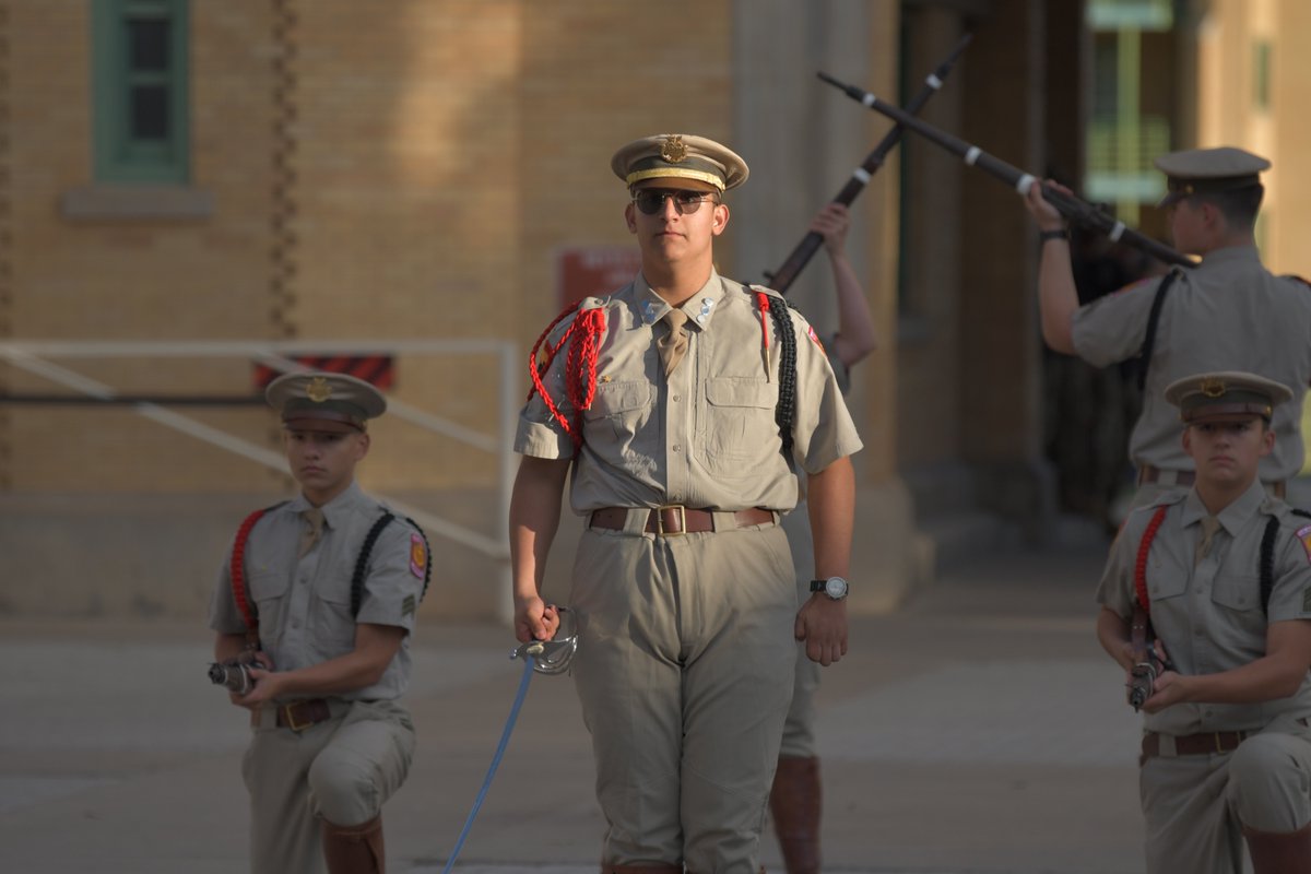 Excellence in motion — the Goss Rifles Drill Team delivered an outstanding armed exhibition performance in their newly designed uniforms, inspired by NMMI’s 1930–1957 cadet attire. A perfect blend of precision, tradition, and pride. 📷
#WeAreNMMI #GossRifles #ExhibitionDrill