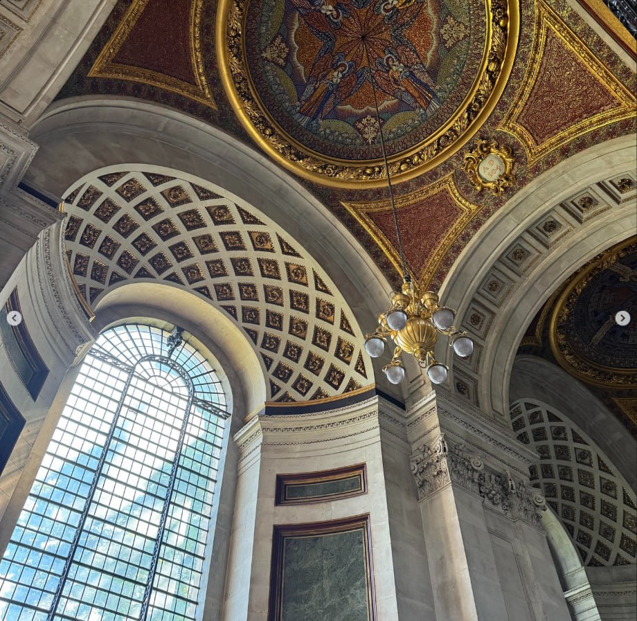 calchsara's tweet photo. I visited St. Paul’s Cathedral  its beauty and peace were truly unforgettable. ⛪️✨ https://t.co/NWPyuFAW6o