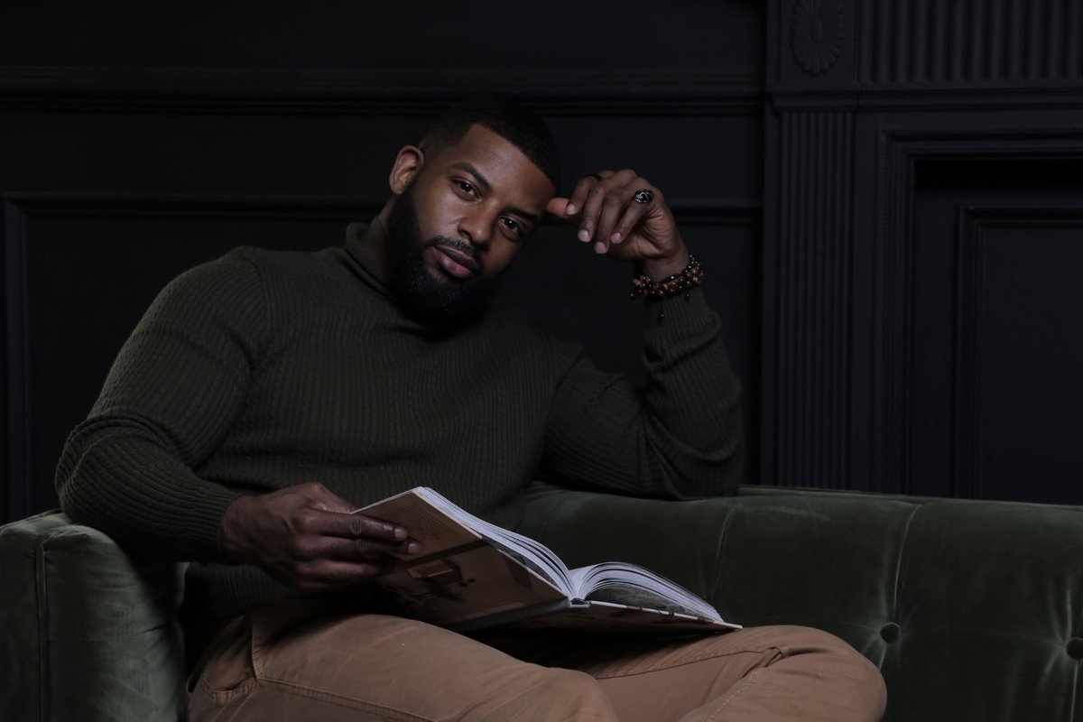 MauricePKerry's tweet image. Reading is fundamental. #EyeCandyRandy #BeyondtheGates #GatedCommunity #gatekeepers #BTG