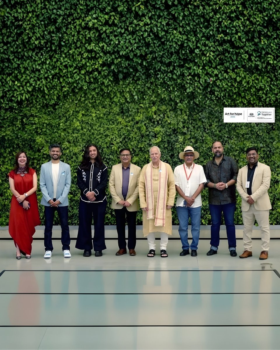 GarimaAvtar's tweet photo. Honoured to be part of Hyundai Motor India Foundation’s Art for Hope – Season 5! 🎨

It’s always inspiring to see how art becomes a language of change — connecting people, stories, and emotions beyond boundaries.

Privileged to share the jury panel with remarkable creative minds — @pt.sajanmisra, @swaraanshsmisra, @aaquibw, @adiarya, and @nikhilchawla — whose insights and perspectives made the experience truly enriching.

Because when we nurture art, we nurture hope.
@hyundaiindia @an_puneet @siddhartha_p_saikia

#ArtForHope #HyundaiMotorIndiaFoundation #ProgressForHumanity #GarimaAvtar #ArtForChange
