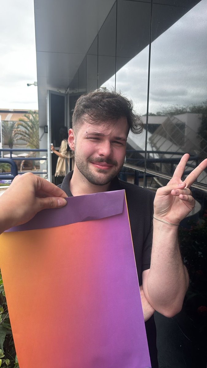 EU FUI EFETIVADO SOU O MAIS NOVO REPÓRTER DO G1