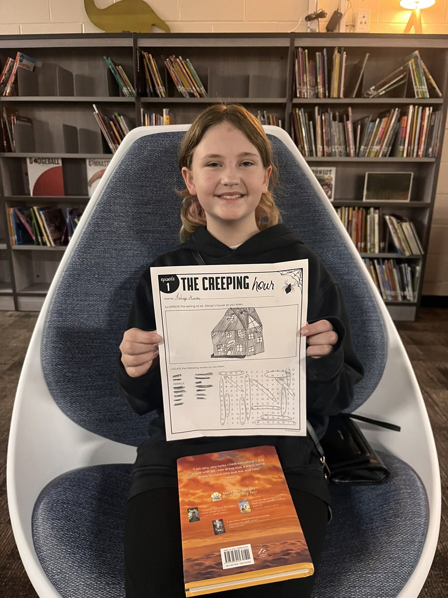 BandanaBookworm's tweet image. Highlight of the week! Our 4th and 5th graders were introduced to podcasts and listened to Episode 1 of The Creeping Hour. They were on the edge of their seats and definitely left wanting more! @RPES_Cougars @E3TechGirl @Lori_McGovern @shebriej