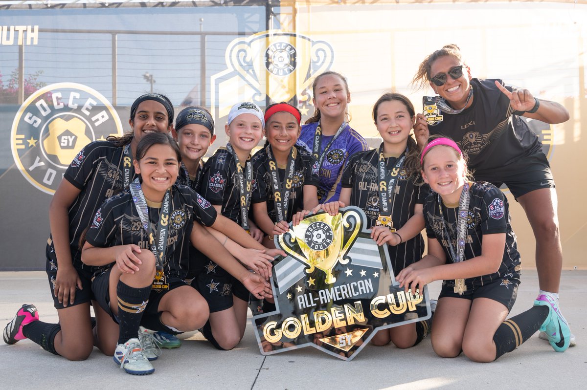 SoccerYouthUSA's tweet image. Best way to finish out the year! See you in December!