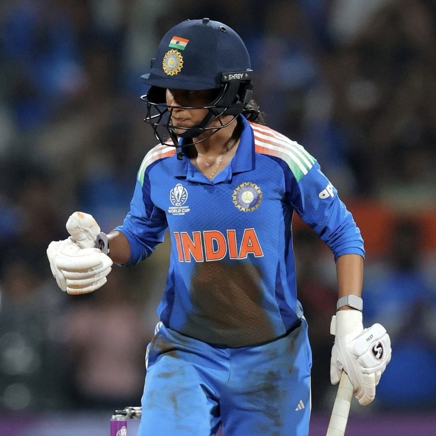 23Kishi's tweet photo. Into The Final's🎉🎉🎉🥳🥳 
Our Queens did icing on our scars from 2023 men's final.😌😌
Hardwork of our girls &amp; our coaches is finally paid off🙌🏻🙌🏻
This massive chase was not easy at all especially against Australia. But today our team had unreal mindset💪🏻 
#INDWvsAUSW #CWC25 https://t.co/KGWKIam1b6