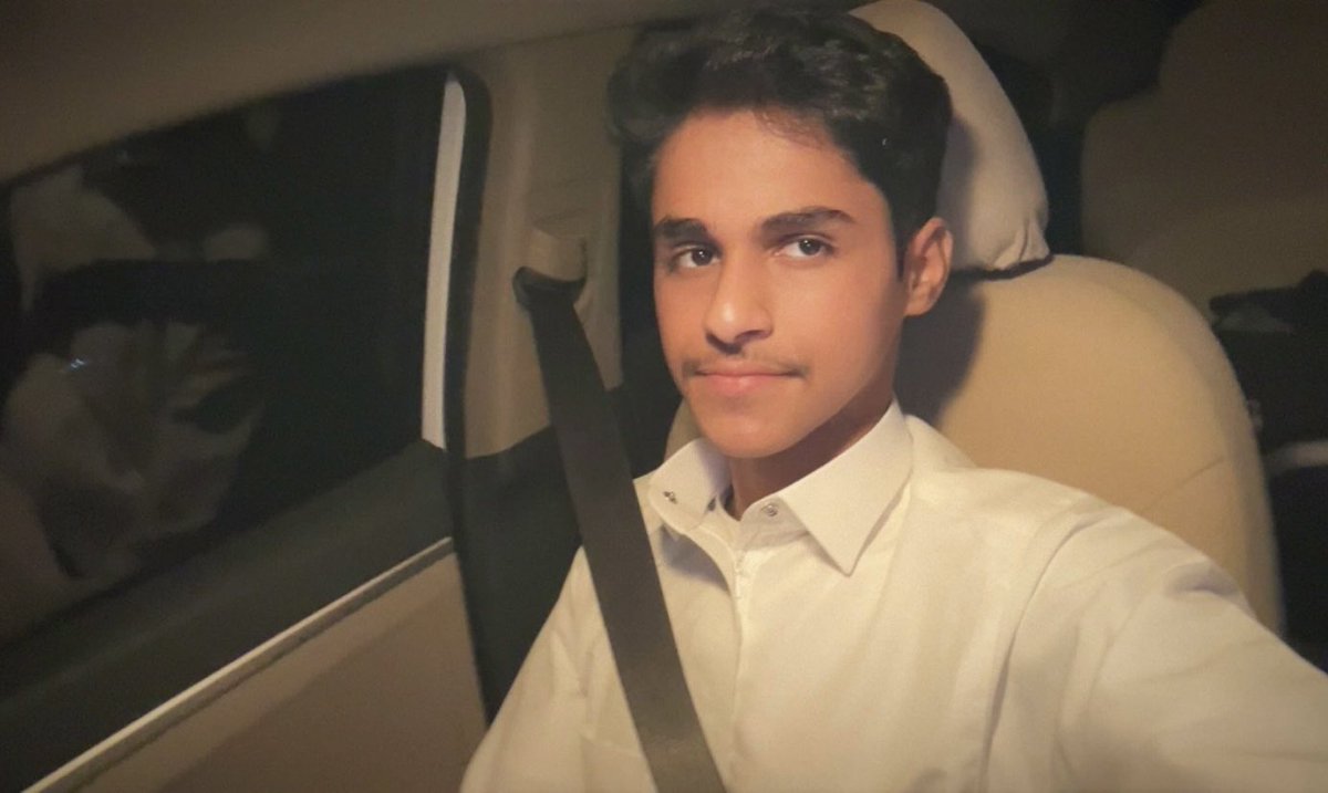 -مدري بس احب هالصوره
❣️
#عبدالله_البليدان🤍.