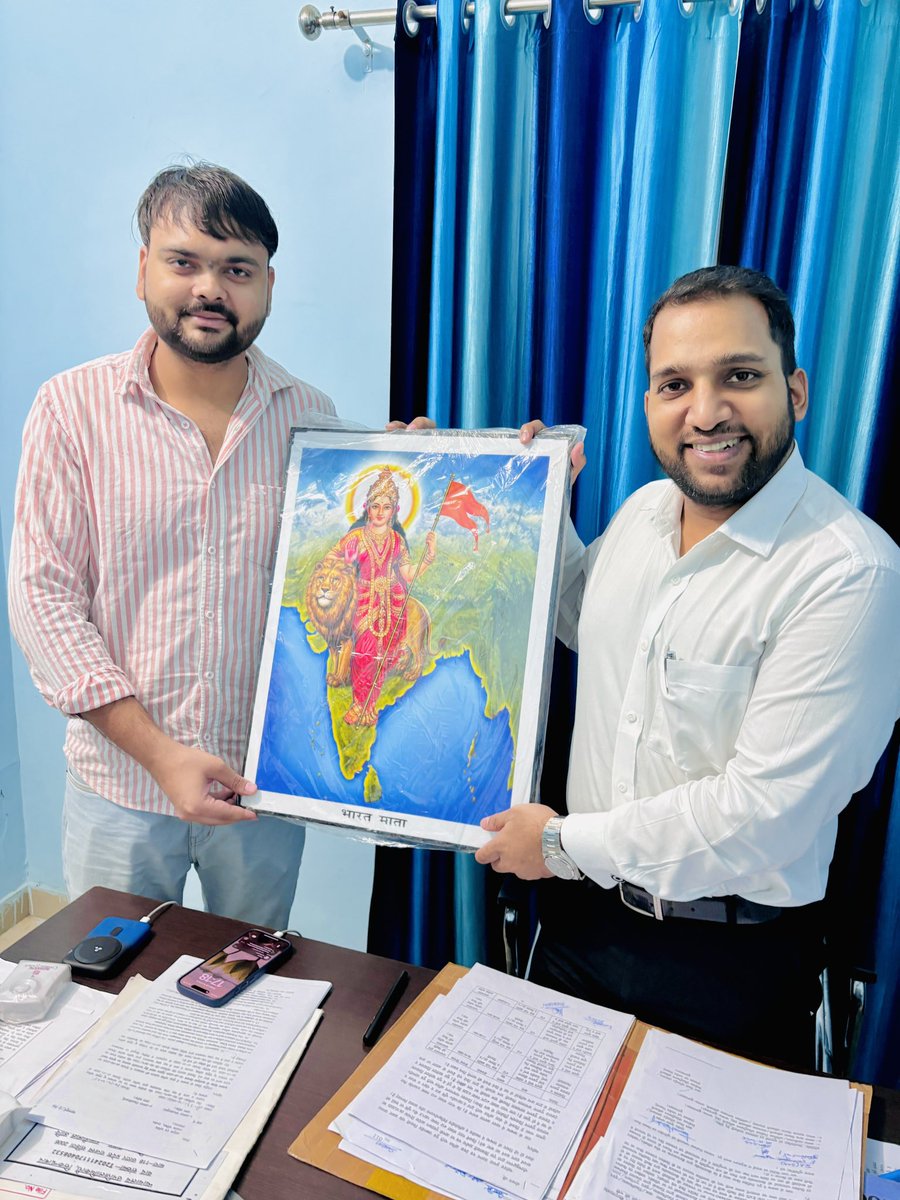 आज सिकंदराबाद SDM दीपक पाल जी से उनके निजी आवास पर शिष्टाचार मुलाकात कर क्षेत्र व विभिन्न मुद्दों पर बात -चित हुई 🇮🇳🚩