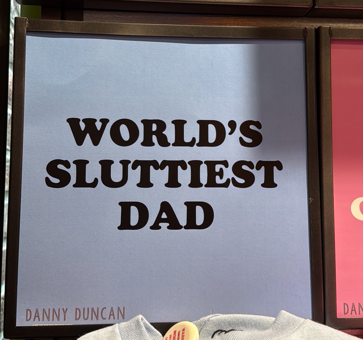 blckstarcal's tweet image. hey luke hemmings i have something for you