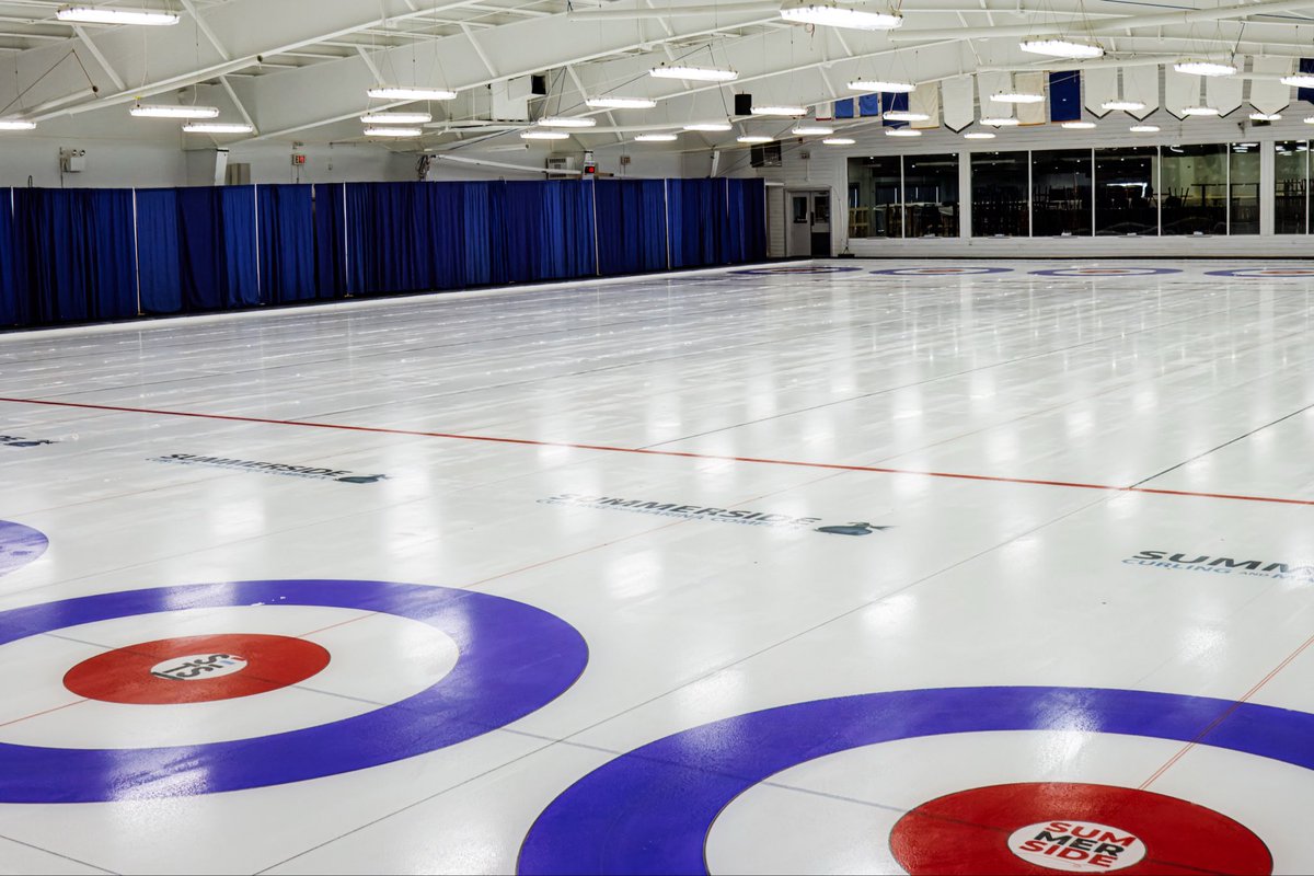 Sside_Complex's tweet image. ICE INSTALLATION ✅

Our team has completed installing the sheets at the Summerside Curling and Marina Complex in preparation for the curling season, which begins on Sunday, November 2nd.

#SummersideCurling