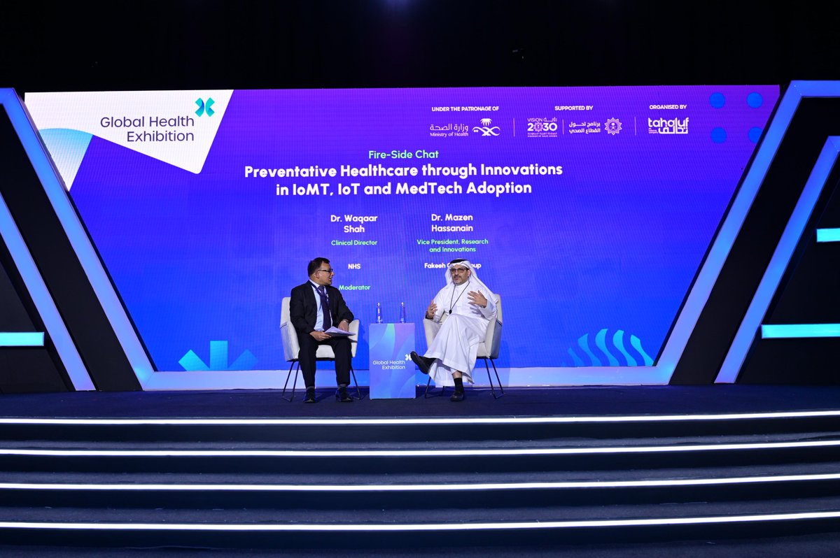 في #ملتقى_الصحة_العالمي 2025 .. 
شارك البروفيسور مازن حسنين، نائب الرئيس للبحث والابتكار في مجموعة فقيه للرعاية الصحية، في جلسة حوارية، تحدّث خلالها عن مستقبل الرعاية الصحية الرقمية وأهمية الابتكار والتكامل بين البيانات الطبية ونمط الحياة في تعزيز الصحة الوقائية.

كما أشار إلى