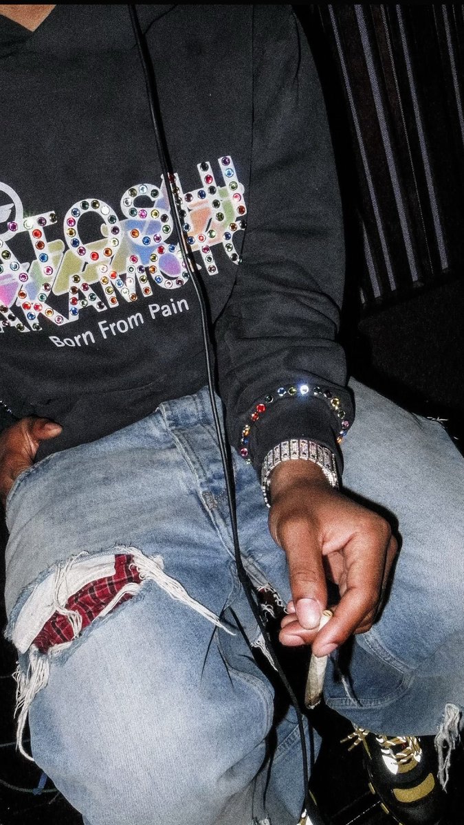 souljaian's tweet image. Chapter 2…..