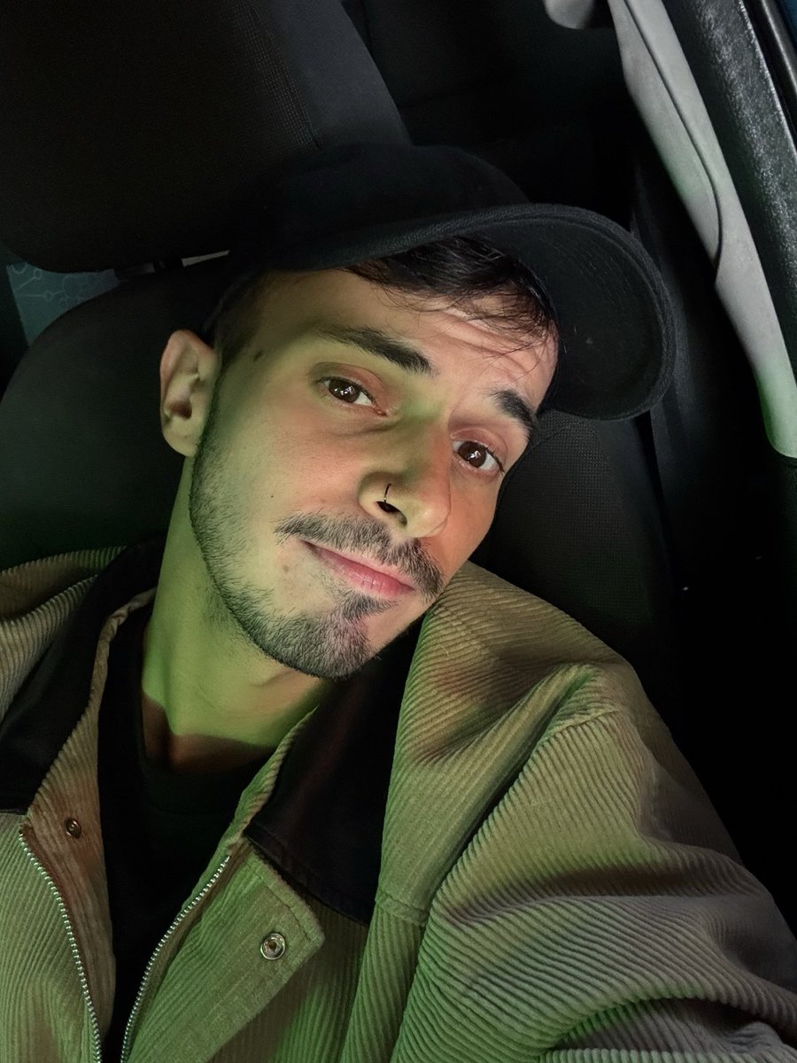 LΞWIS tweet media