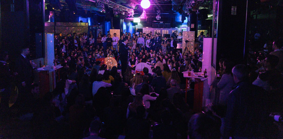 itstime_tothink's tweet photo. 500 cabezas en Madrid.
¿Por qué apagar la música de una discoteca?
Para que el silencio te obligue a pensar libremente. Los demás ya se encargarán de juzgarte.
Vimos a @marcelogullo. Si no te incomodó, algo hicimos mal.
#MeGustaComoPiensas #PensamientoLibre #ITSTIMETOTHINK https://t.co/LGx5RP9zQh