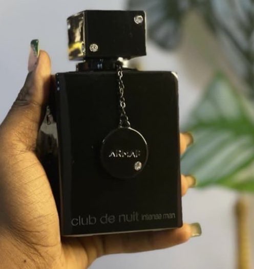 Aminatu🤍𝐘𝐨𝐮𝐫 𝐏𝐞𝐫𝐟𝐮𝐦𝐞 𝐩𝐥𝐮𝐠(𝐌𝐫𝐬) tweet media