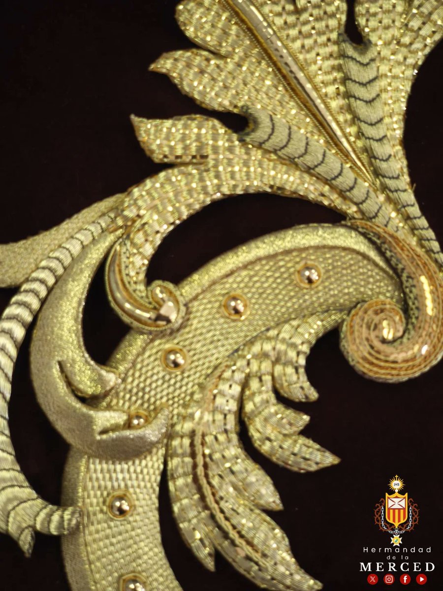 Avanza el bordado del faldón delantero del paso de Nuestro Padre Jesús Humilde en la Coronación de Espinas, obra de Francisco Pérez Artes sobre el diseño de Javier Sánchez de los Reyes. Verá la luz el próximo Lunes Santo

📷 <a href="/Hdad_Merced/">Hermandad de la Merced</a>