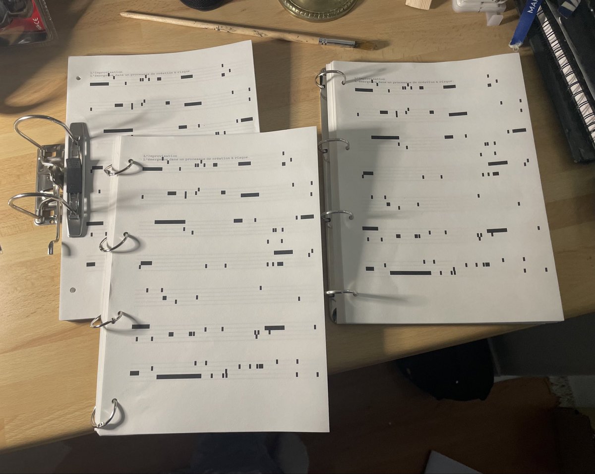 bleemisreal's tweet image. jmet ici des photos de mon mémoire de #graphisme pour celleux que ça intéresse 🫧