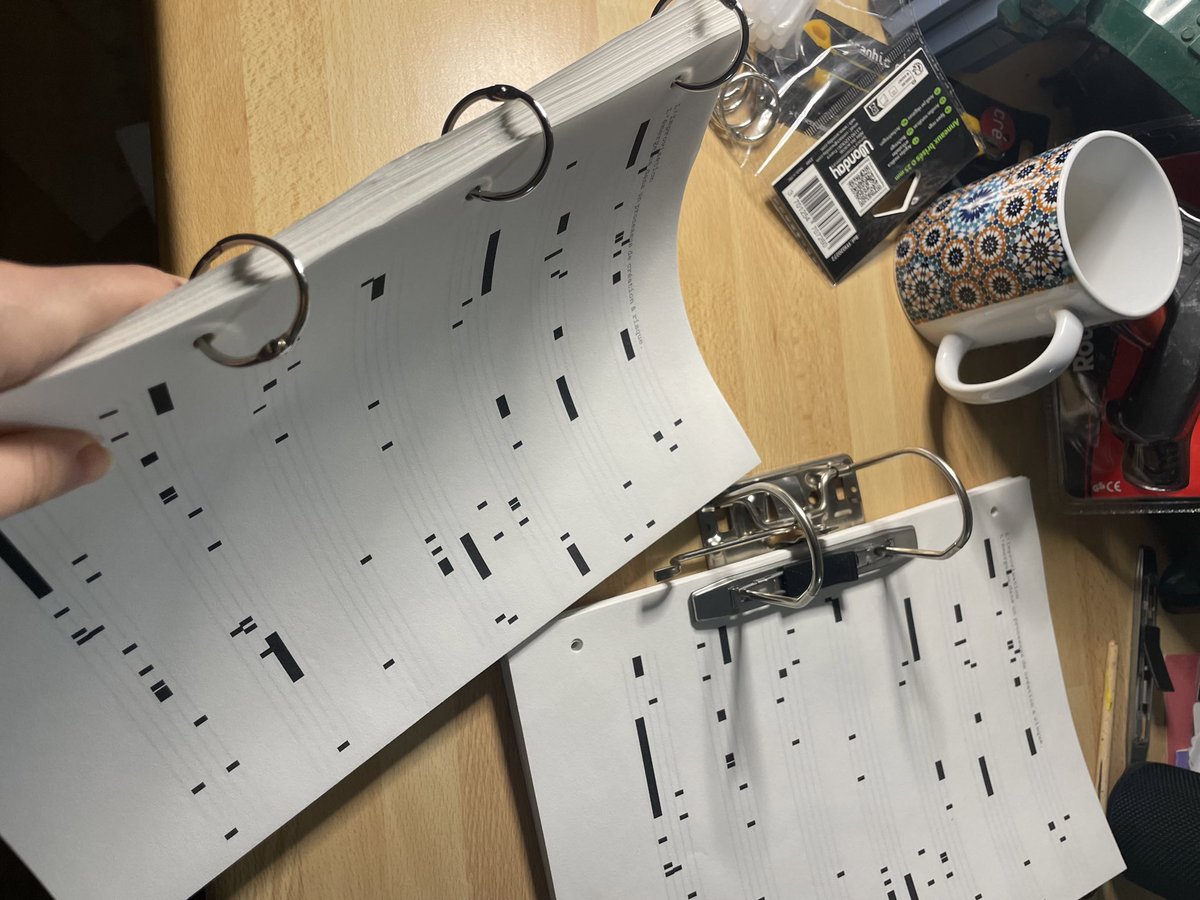 bleemisreal's tweet image. jmet ici des photos de mon mémoire de #graphisme pour celleux que ça intéresse 🫧