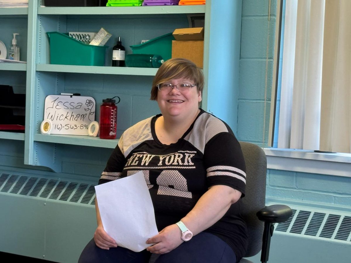 As #NDEAM ends, we’re celebrating Lindsey! Working as a housekeeper here at Aspire of WNY, she’s recently doubled her hours, now works at 2 locations, and taken on onboarding presentations, leading one independently. Her growth, dedication, and confidence inspire us all!