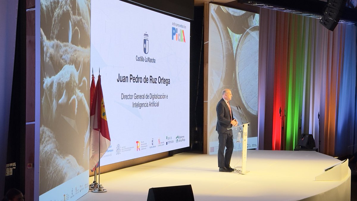 2025Pida's tweet image. Gran éxito en la presentación de plataformapida.com  Cuando instituciones, empresas y los profesionales trabajan coordinados y juntos el éxito está asegurado.

@ASAJACLM ha demostrado su músculo social movilizador. #pida #innovacionclm #pidaesnuevocampo #pidaesnuevofuturo