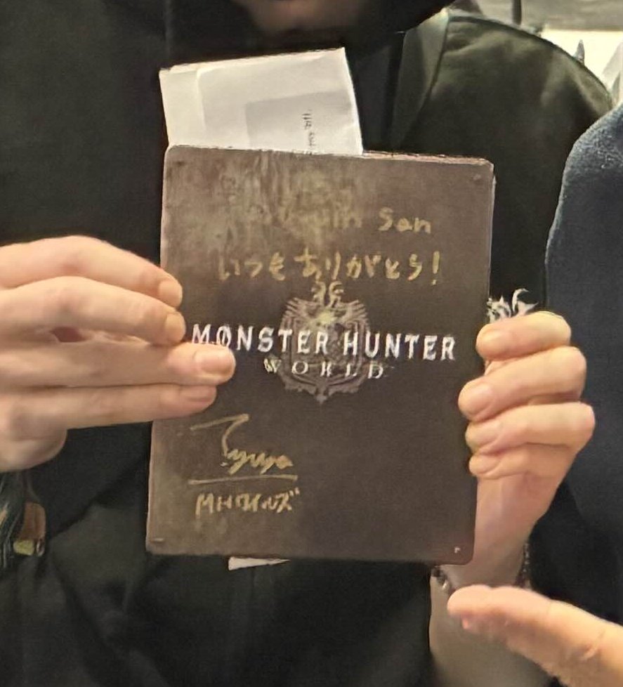 WHAT'S THIS?!?!?
ARIS THE 🐐
TOKUDA-SAN THE 🐐
VYCERY THE 🐐
GAUDIUM (In spirit and Steelbook form ) THE 🐐

TOO MANY GOATS TOGETHER 😳