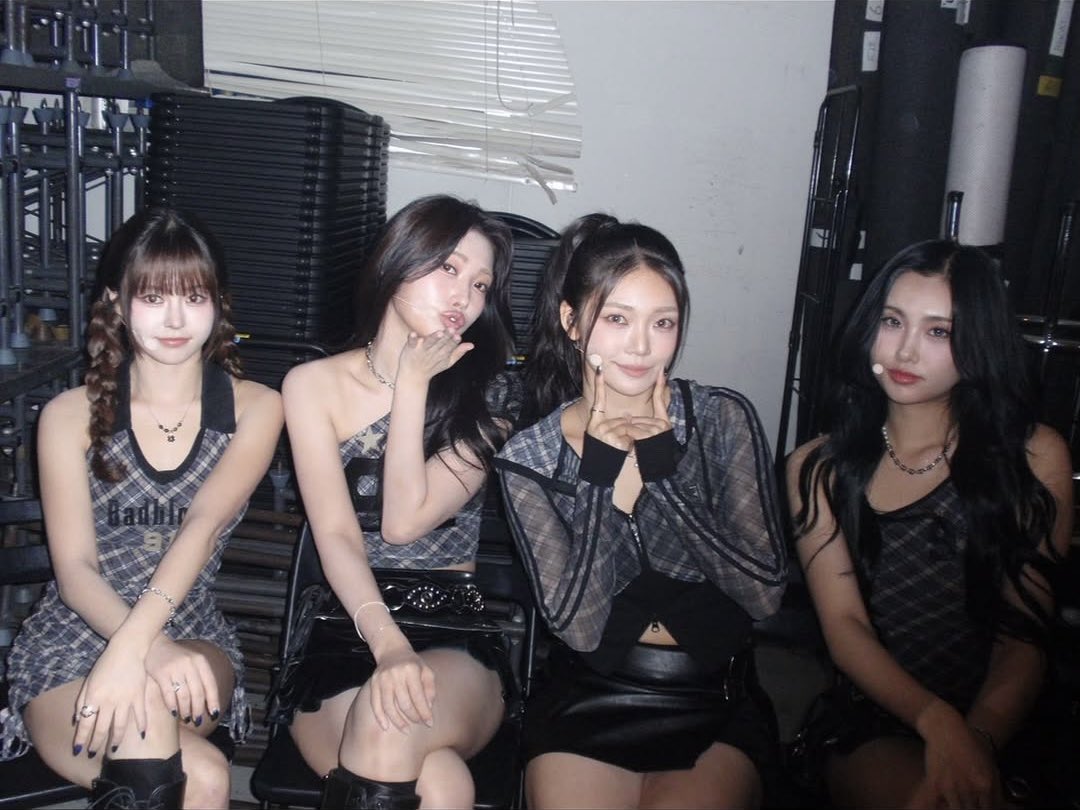 everglow pics tweet media