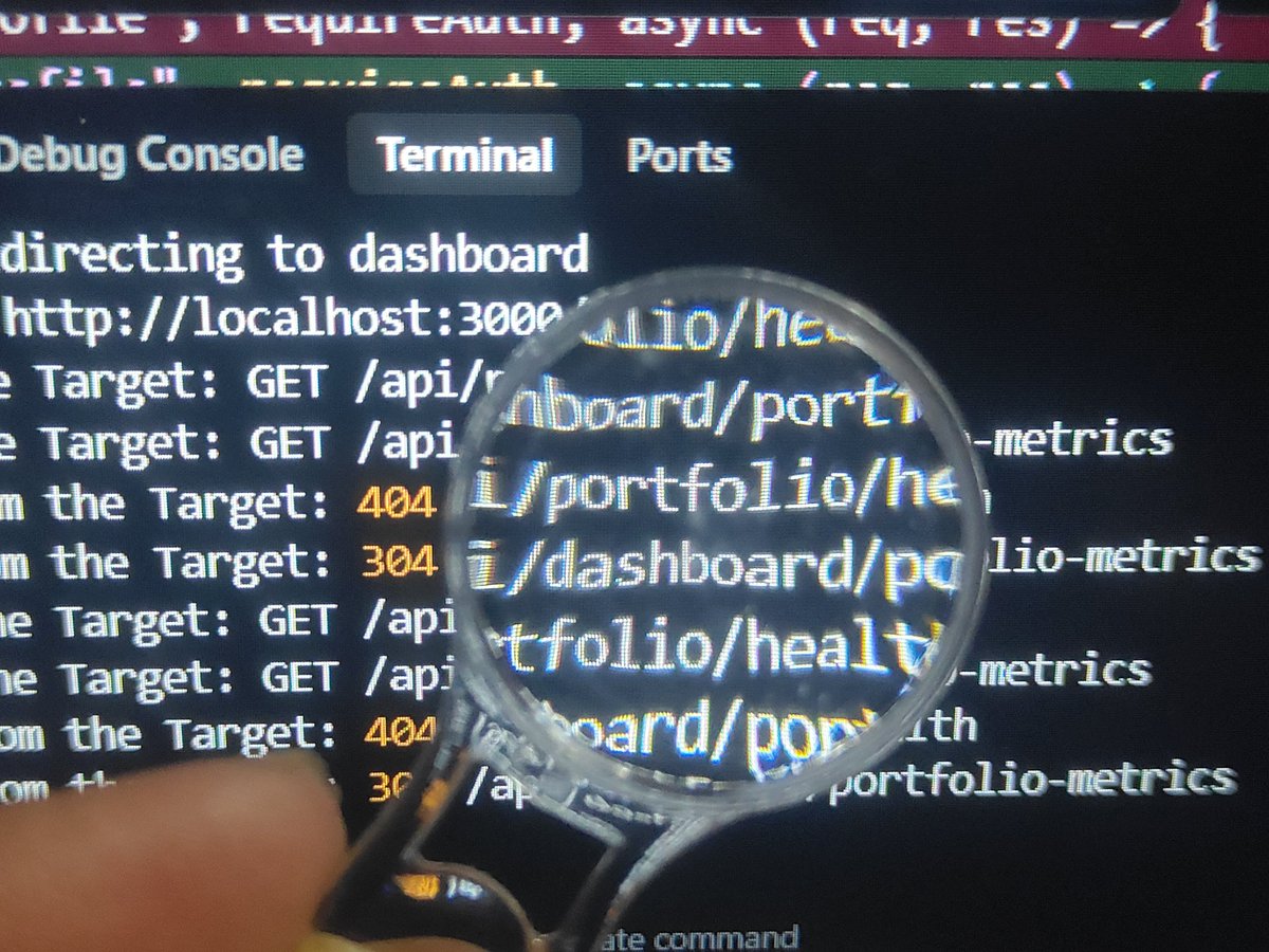 Kanishksingh_17's tweet photo. When youโre building your startup and your brain refuses to brainโฆ
So you grab a magnifying glass and start debugging like Sherlock ๐๐ป
ShowWork is coming soon โ organizing your projects smarter than my debugging decisions ๐
#buildinpublic #devlife #ShowWork https://t.co/yRlVJpRYPj