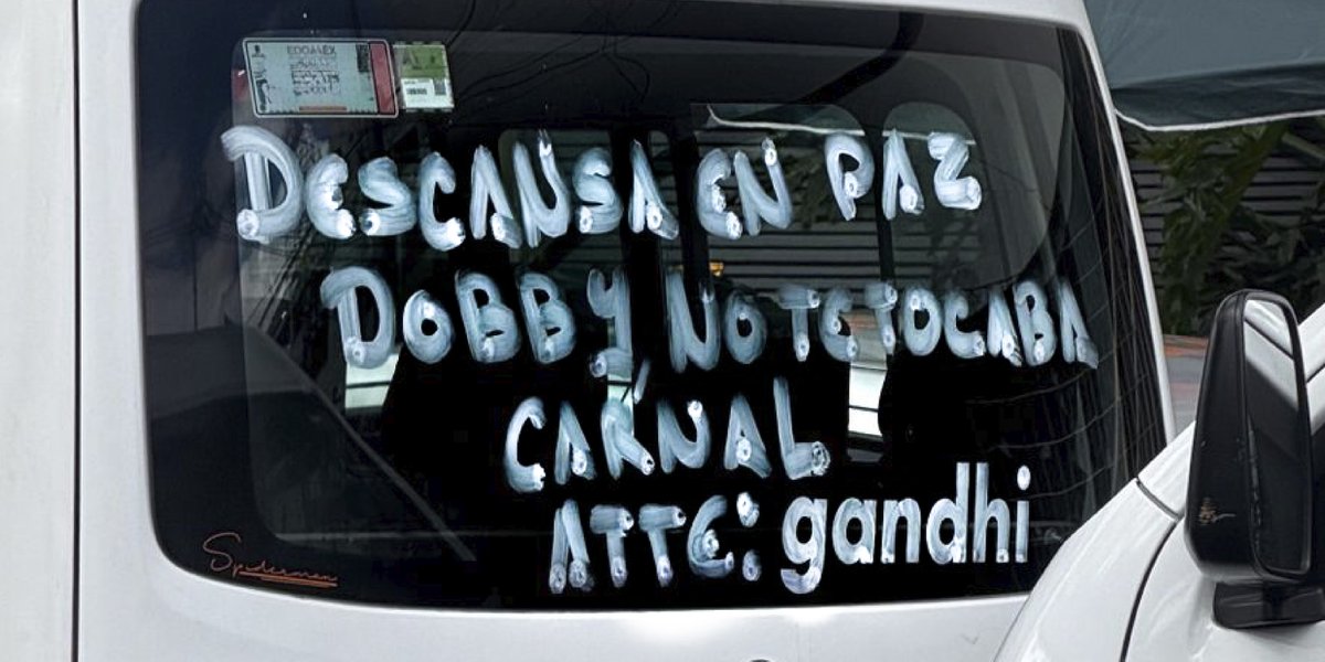 Librerías Gandhi tweet media