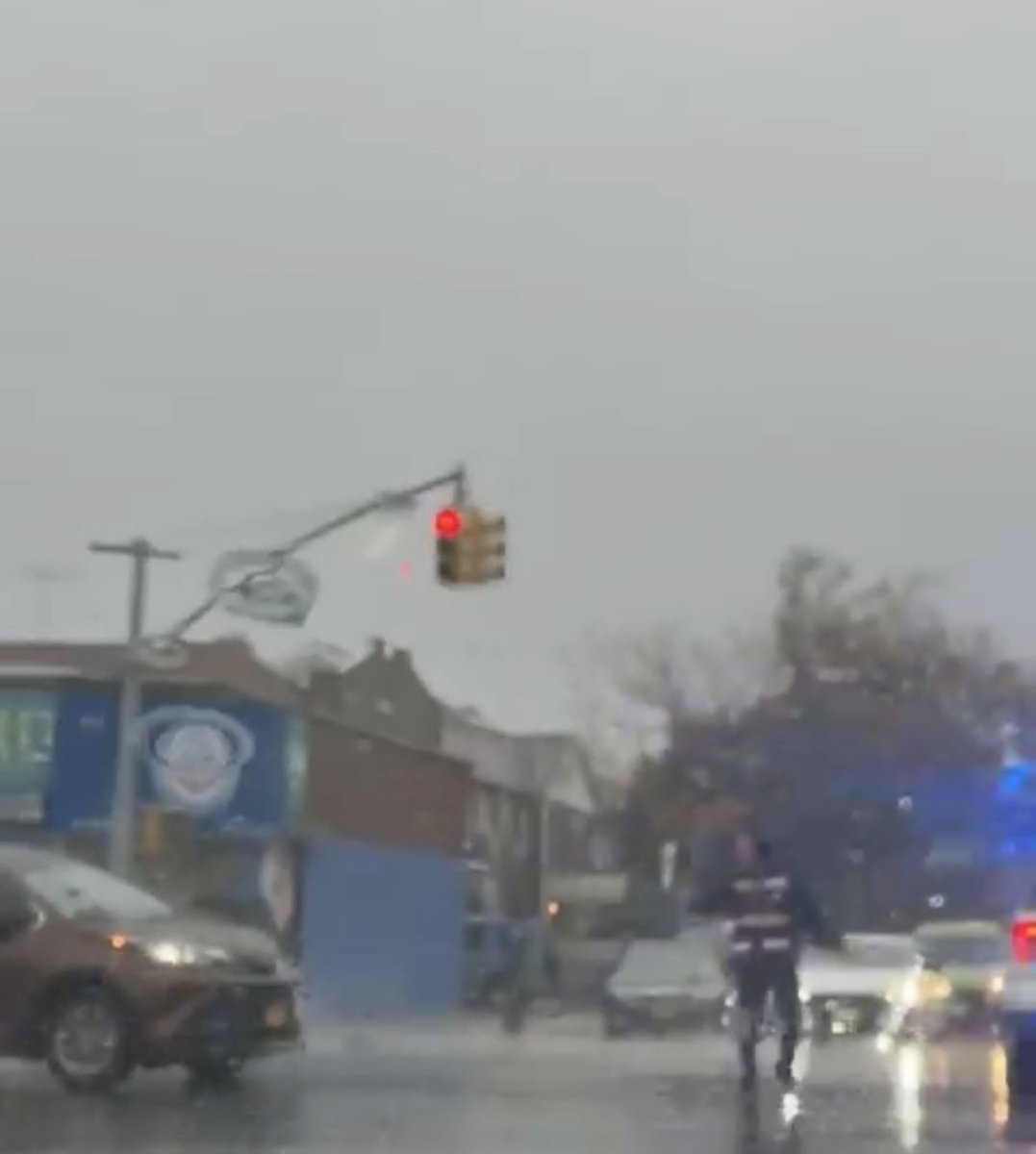 Sam Berger tweet media